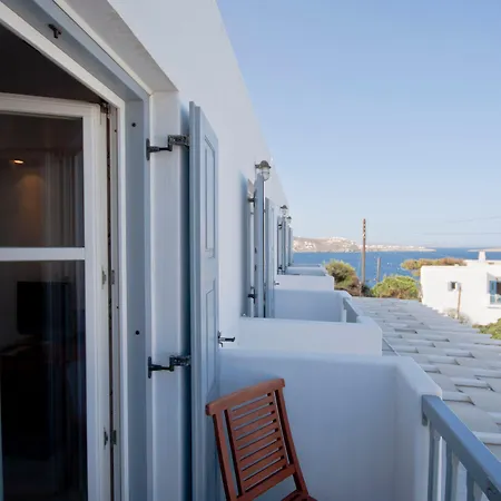 Adonis Hotel